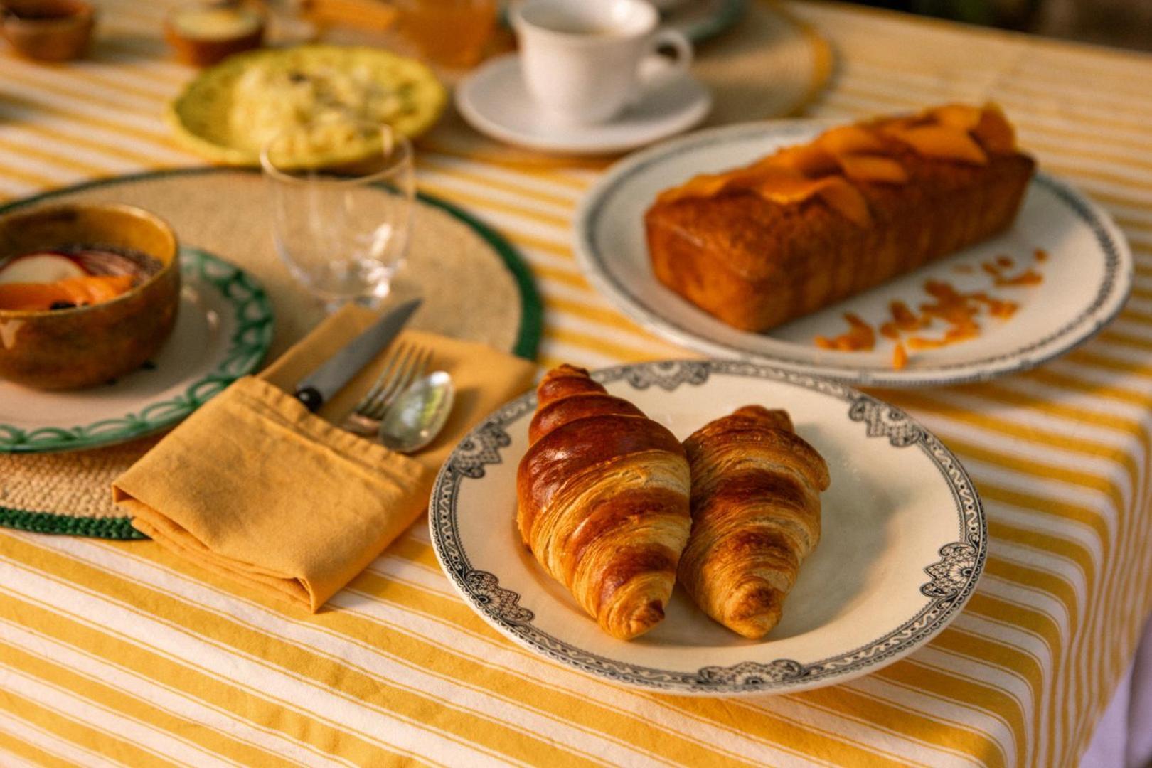 Le Clos De Bed & Breakfast *