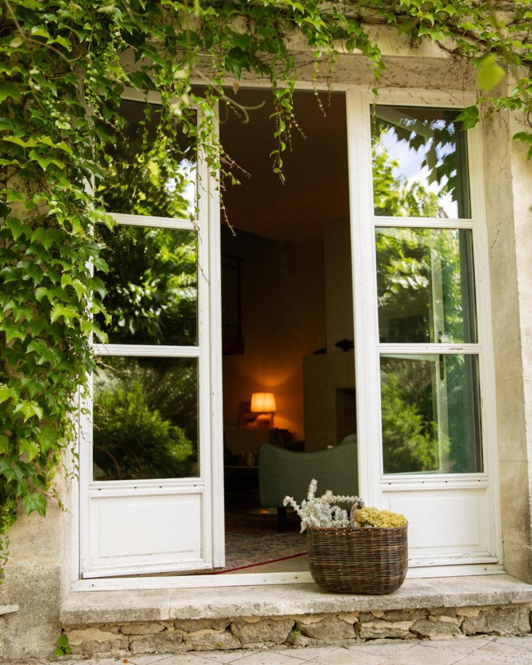 Le Clos De *